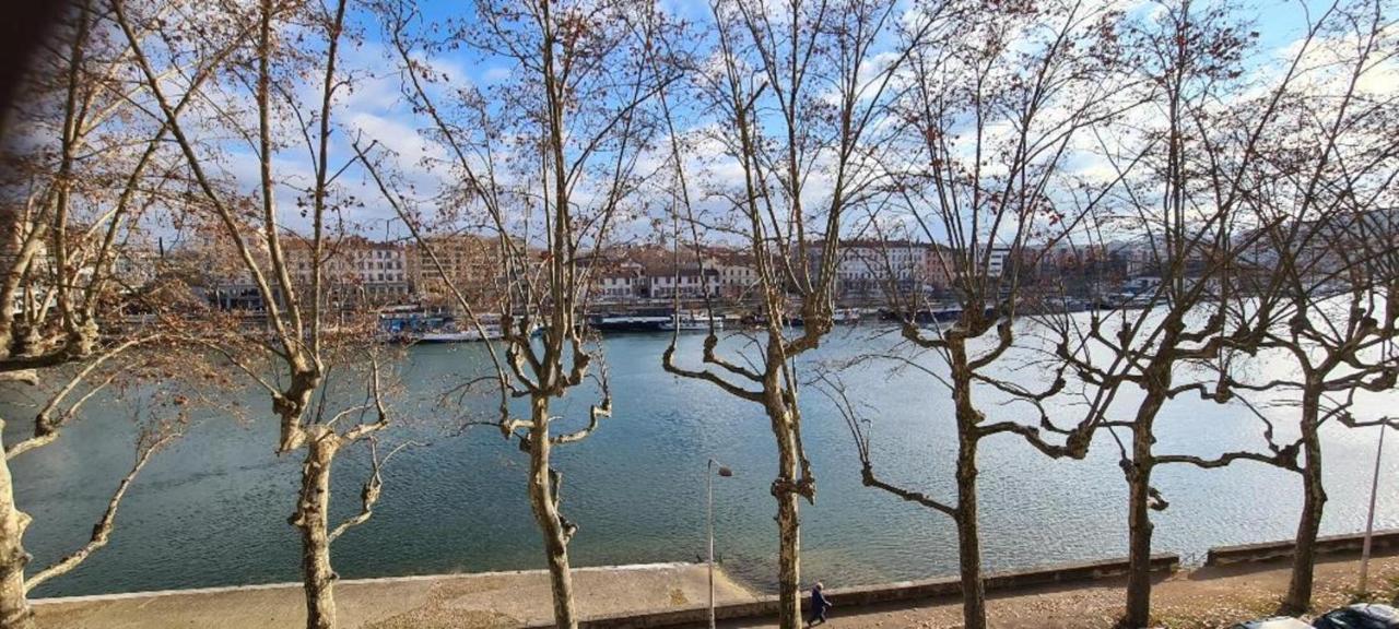 Porte Du Vieux Lyon, Vue Sur La Saone מראה חיצוני תמונה